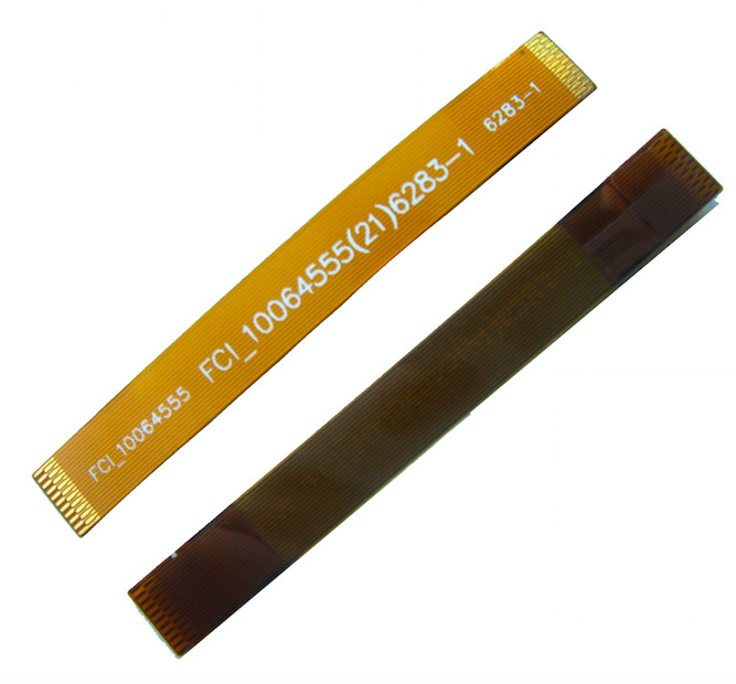 Debljina FFC kabla je 0,12 mm.FFC kabel gornjim i donjim izolacijskim filmom, srednjim laminiranim ravnim bakrenim provodnicima, tako da je kabel deblji ( (3)